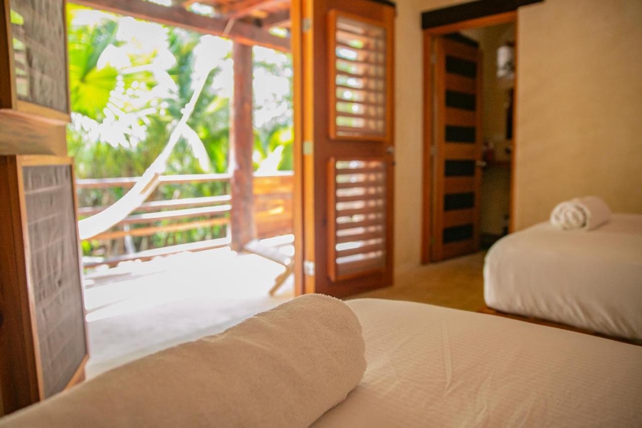 Hotel Buenavista Bacalar Jungle Experience エクステリア 写真