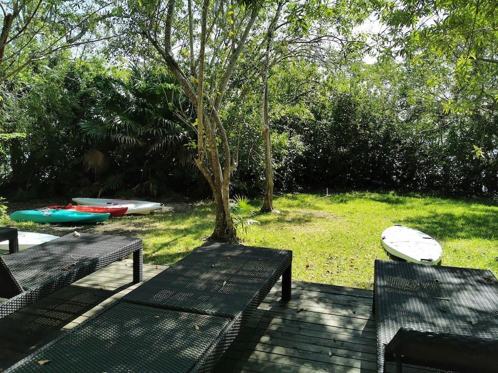 Hotel Buenavista Bacalar Jungle Experience エクステリア 写真
