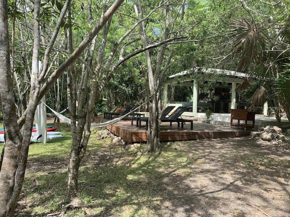 Hotel Buenavista Bacalar Jungle Experience エクステリア 写真